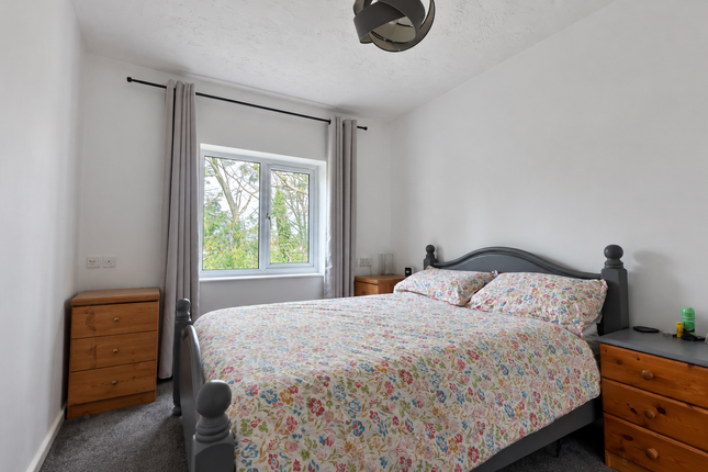 121,Flat 9, Stoddens Road, Burnham-on-sea photo 2