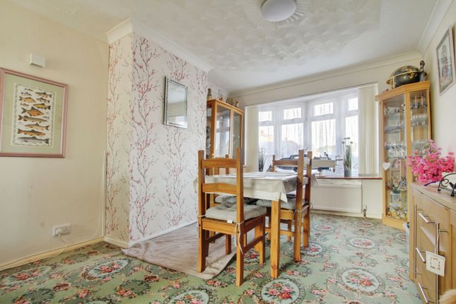 18, Birch Avenue, Chatteris photo 4