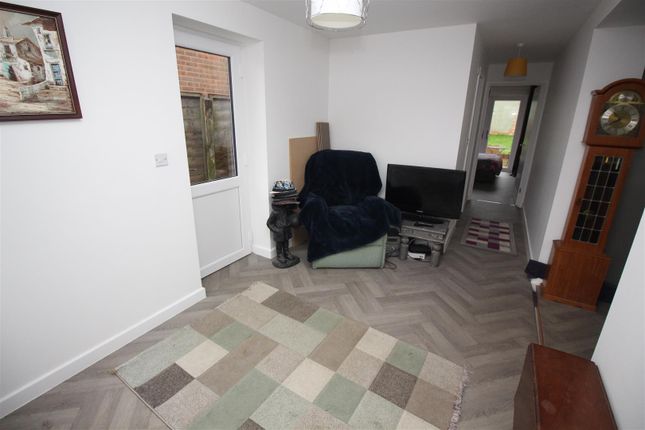 The Annexe, 2, Winston Way, Reading photo 4