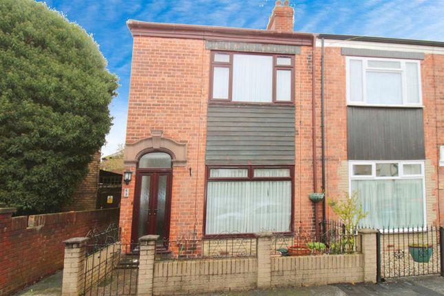 End terrace house for sale in Heathcote Street, Hull