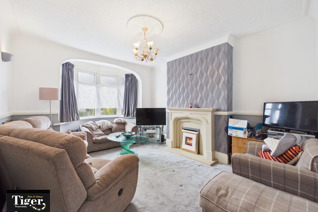 27, Leicester Road, Blackpool photo 3