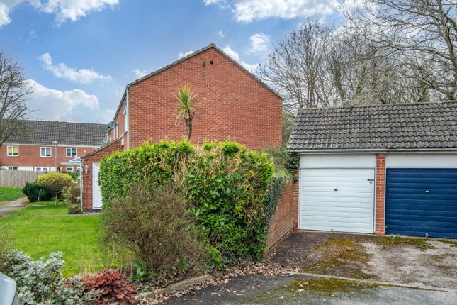 End terrace house for sale in Kitebrook Close, Redditch, Worcestershire