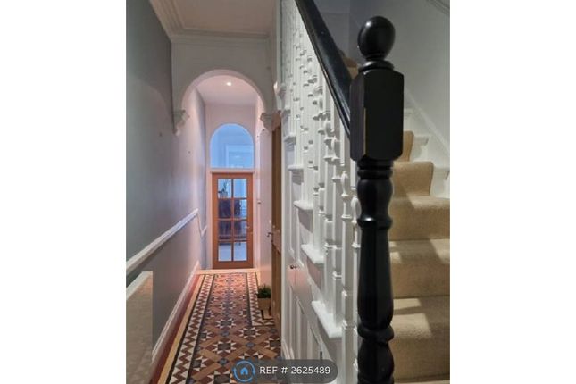 Wimbledon Park Road, London photo 5