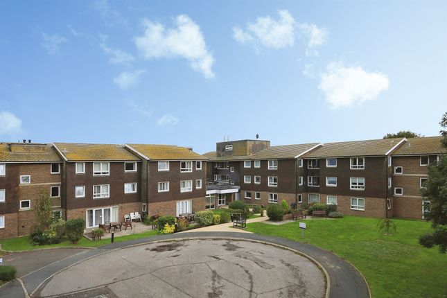 1-bed flat on Brookside Avenue, Polegate, £110,000