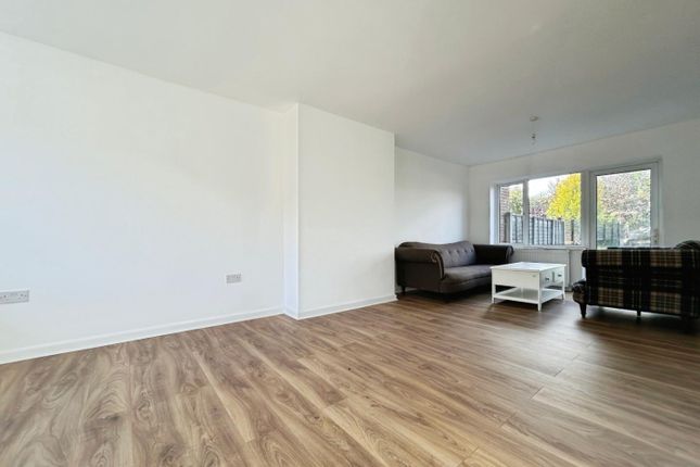 Woodfield Road, Harrogate photo 3