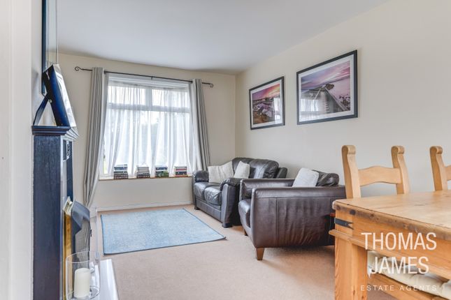 End terrace house for sale in Knolles Crescent, Welham Green