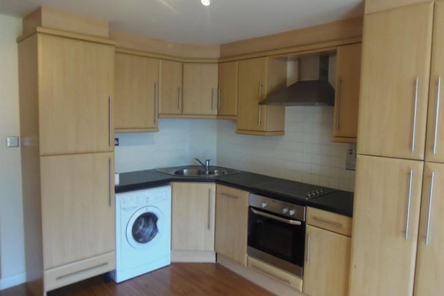 16a, Treetop Close, Luton photo 4