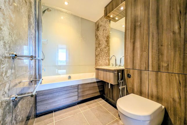 Apartment 69, Brentford photo 4