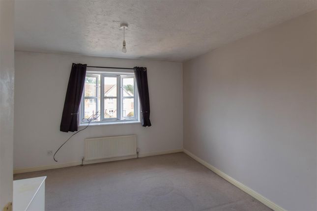 31, Turner Close, Haverhill photo 2