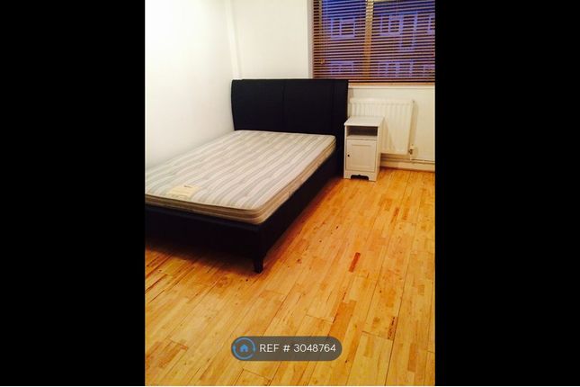 Flat  Mansfield Heights, Great North Road, London photo 3