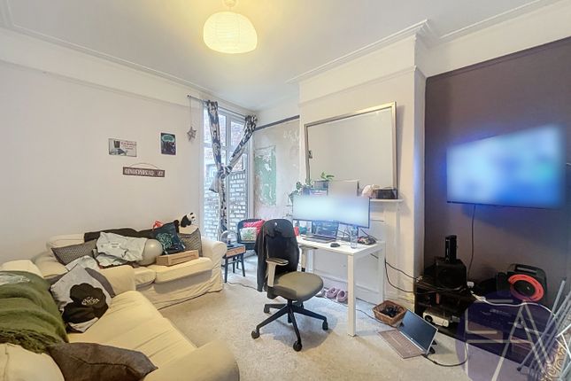 26, Elm Hall Drive, Liverpool photo 3