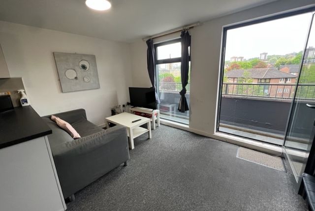 Room to rent in Infirmary Road, Sheffield