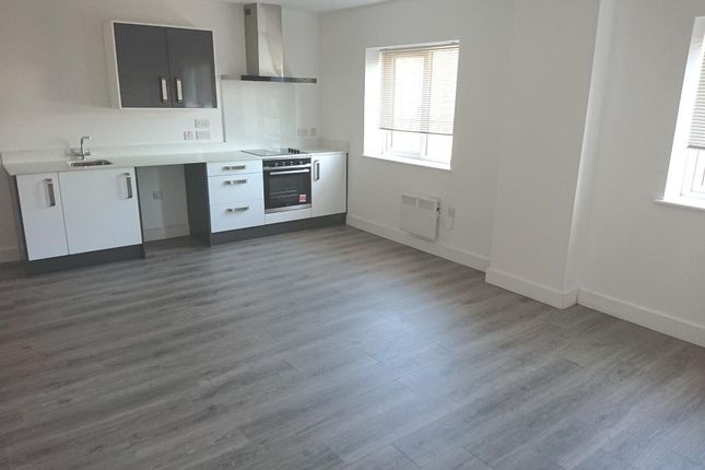 Flat 8, 2 Smith Street, Heywood photo 2