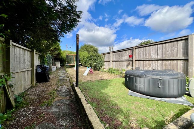 4, Mill Terrace, Ammanford photo 4