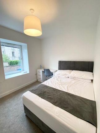 Flat to rent in Peddie Street, West End, Dundee