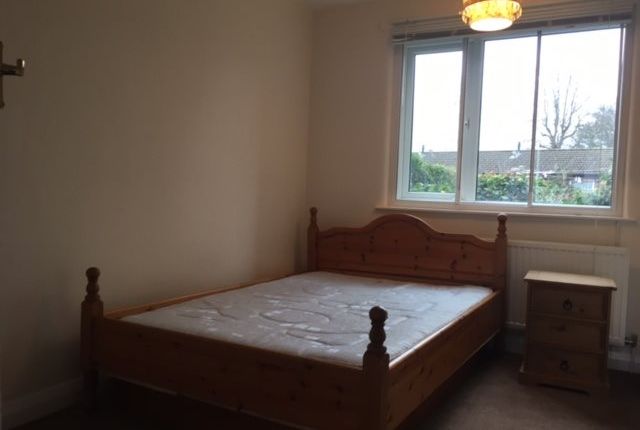 Oak Road, Cheadle Greater Manchester photo 5