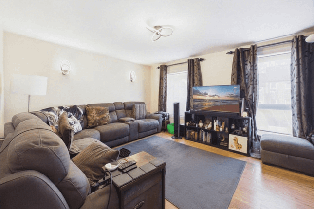 22, Bangor Road, Edinburgh photo 2