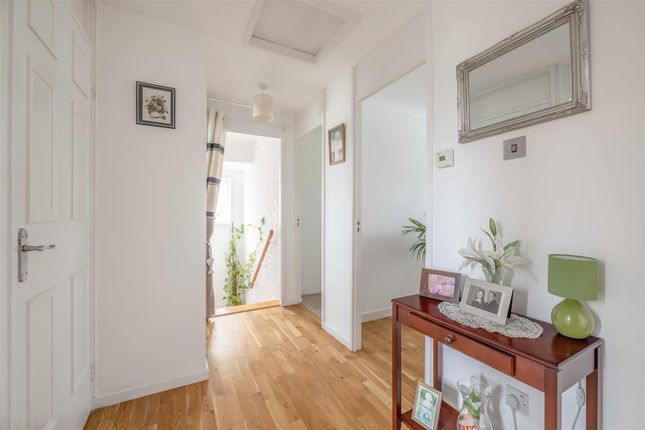 Flat for sale in Keeler Close, Windsor