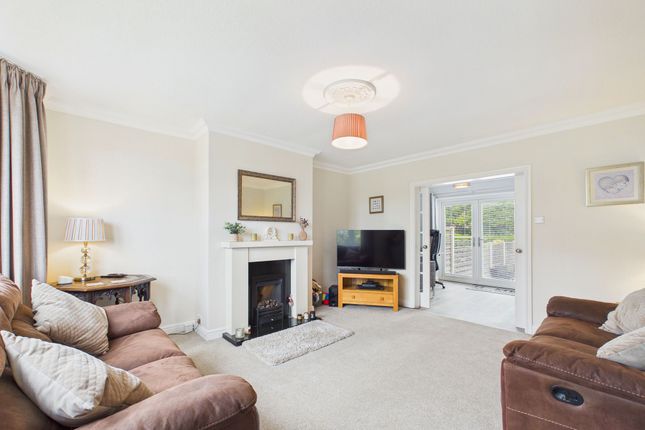 2 Craig Drive, Whitehaven photo 3