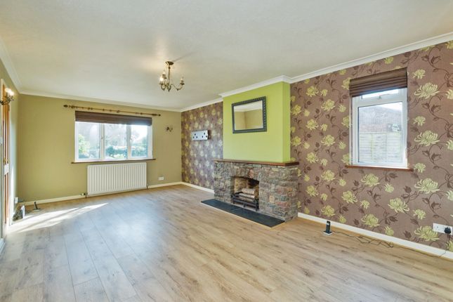 Sandpiper, 6, Periton Lane, Minehead photo 2