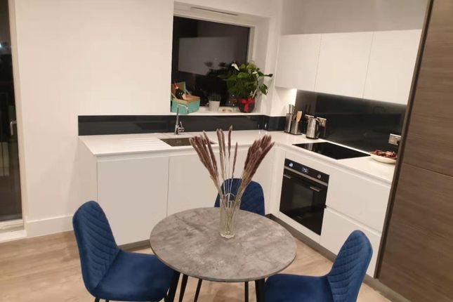 Pegler Square, Kidbrooke photo 2