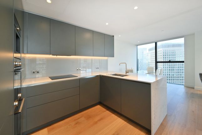 Flat for sale in Hampton Tower, South Quay Plaza, Canary Wharf