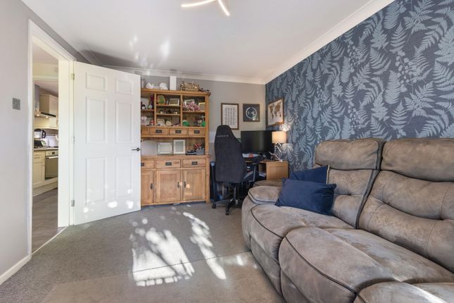21, Ramsons Close, Malvern photo 3