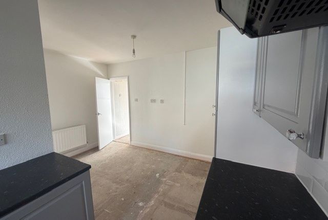 32, Edward Street, Cleethorpes photo 3
