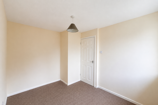 20, Ebbw Vale photo 4
