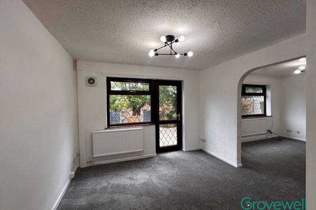 1 Threshfield Close, Bury photo 5