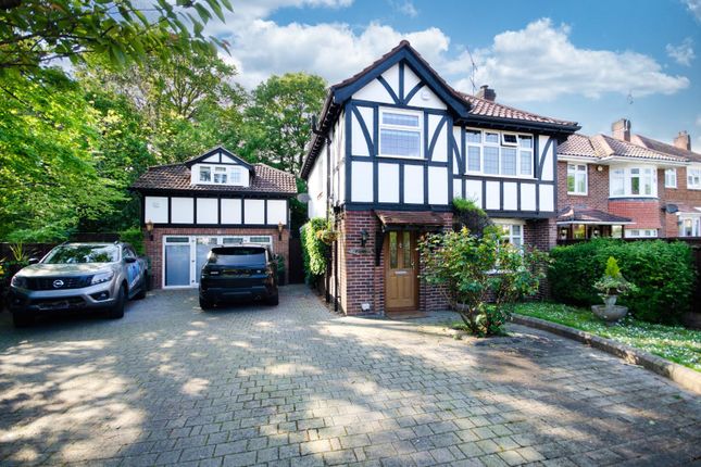 Detached house for sale in Glenfield Avenue, Bitterne, Southampton