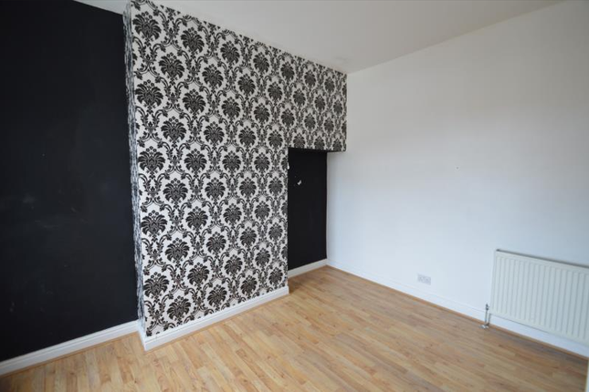 Flat 2, 63 Sherburn Street, Hull photo 4