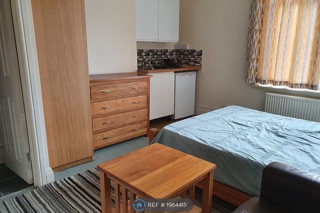 Room to rent in Hartington Street, Derby