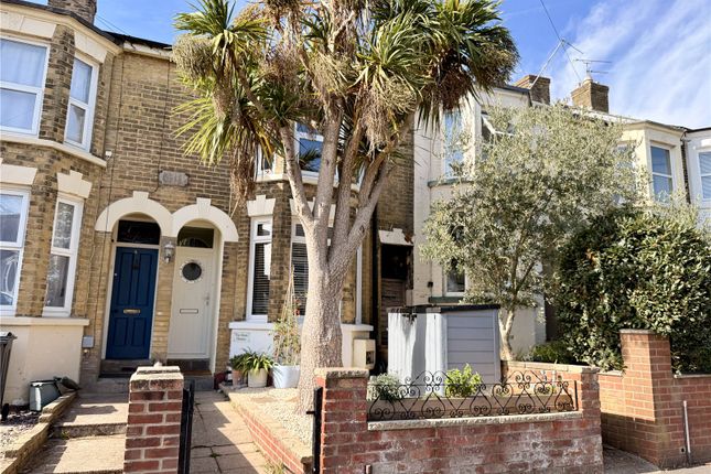 3-bed house on 66, Pelham Road, Isle of Wight, £1,350/mo