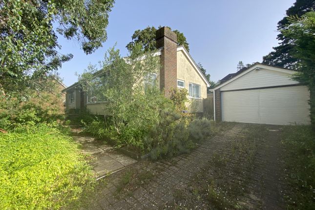 Detached bungalow for sale in Kinfauns Drive, Worthing