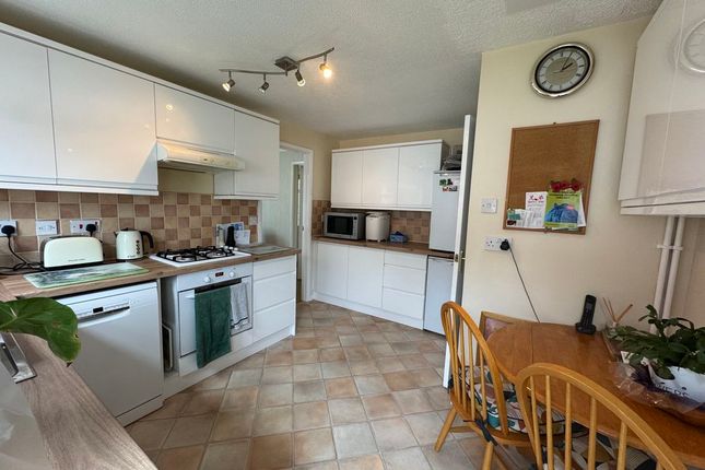 92, Jubilee Drive, Bristol photo 4