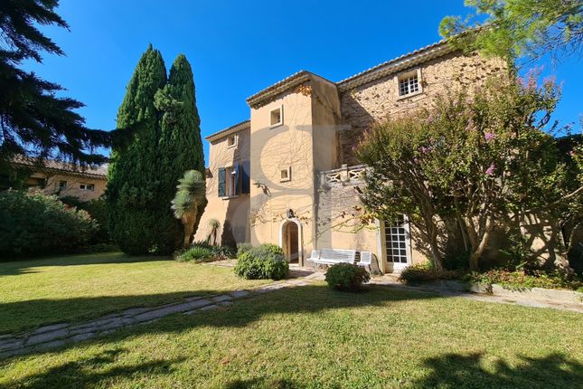 Property for sale in Orange, Provence-Alpes-Cote D'azur, 84110, France
