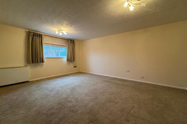 3 Blacksmiths Court, Little Hereford Street, Bromyard photo 3
