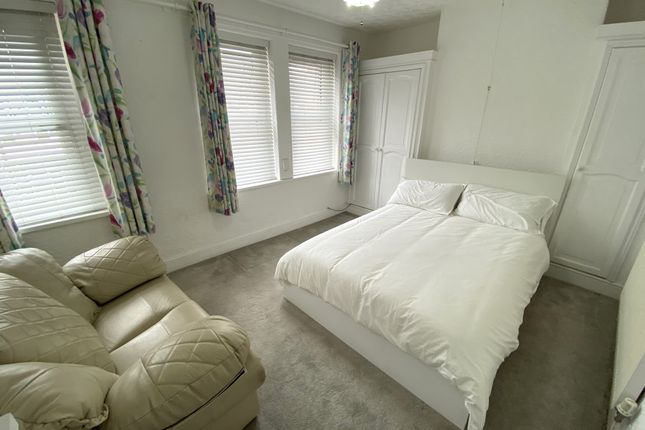 Thumbnail Room to rent in Railway Street, Cardiff