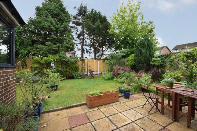 4, Holt Park View, Leeds photo 4