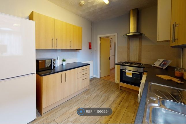 End terrace house to rent in Beaconsfield Road, Leicester