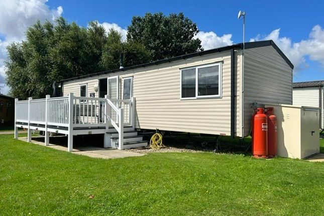 Mobile/park home for sale in Beach Road, Kessingland