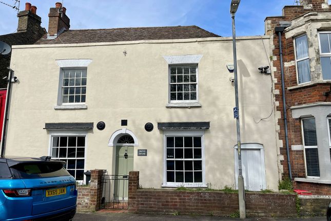 Thumbnail Terraced house to rent in Charlton Green, Dover
