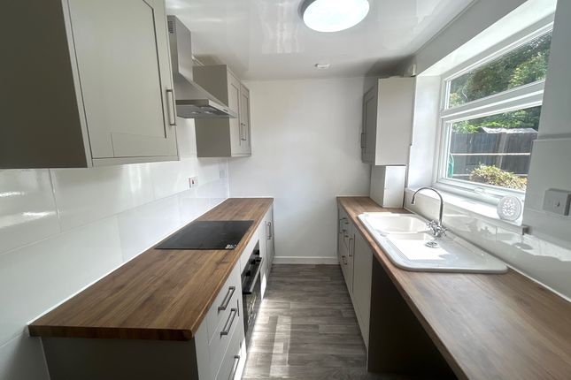 105, Birmingham photo 3