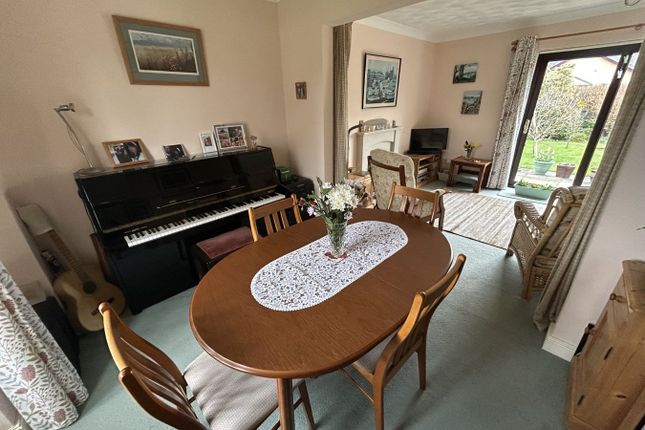 11, Beacons Park, Brecon photo 5