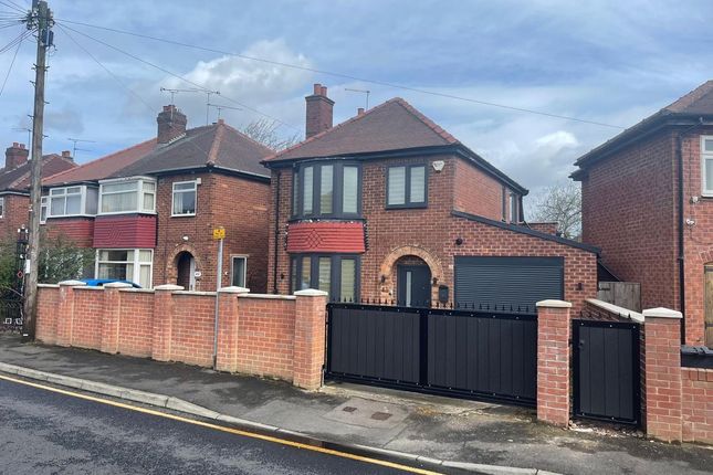 Thumbnail Detached house for sale in Ardeen Road, Doncaster