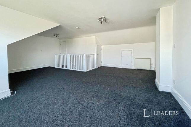 Wilmington Square, Eastbourne photo 5