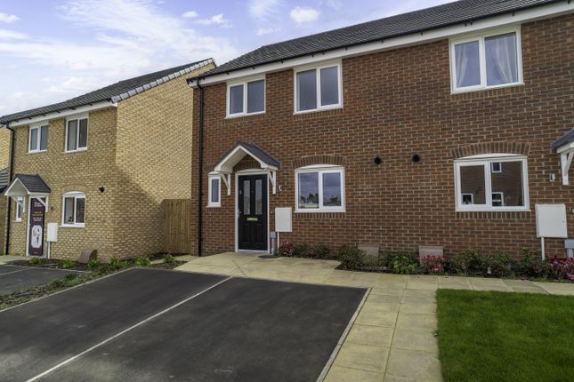 Thumbnail Semi-detached house for sale in 25 Harvest Way, Louth, Lincolnshire