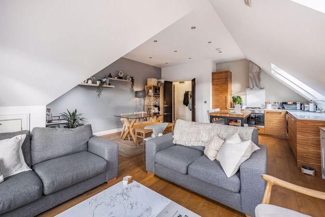 Flat for sale in Plough Lane, Purley