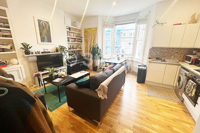 Thumbnail Flat to rent in Freegrove Road, London